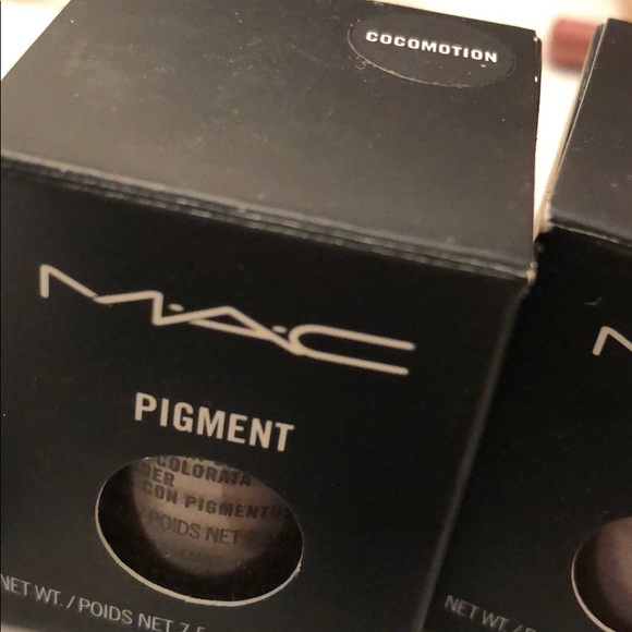 mac pigment two full size cocomotion and dark soul sealed. new plus samples - Picture 5 of 8